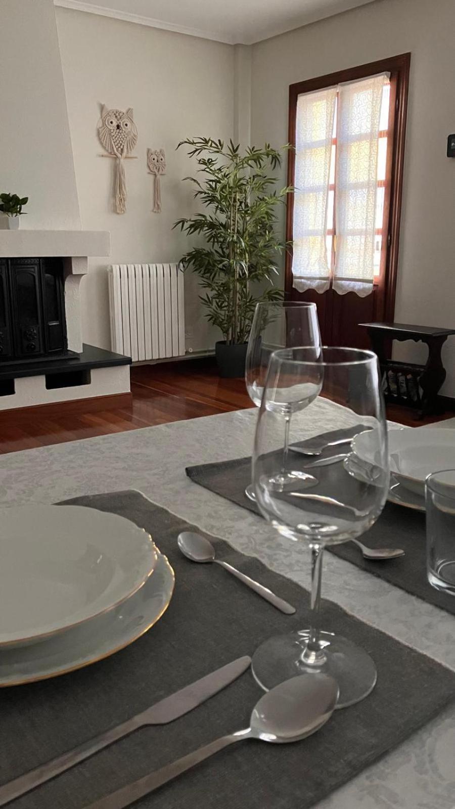 מונדקה Duplex 122M2, 4 Dormitorios, 2 Banos Completos, Wifi 1Gb מראה חיצוני תמונה